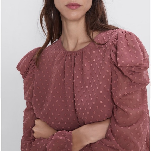 Zara - Ruffled Blouse - Picture 2 of 7